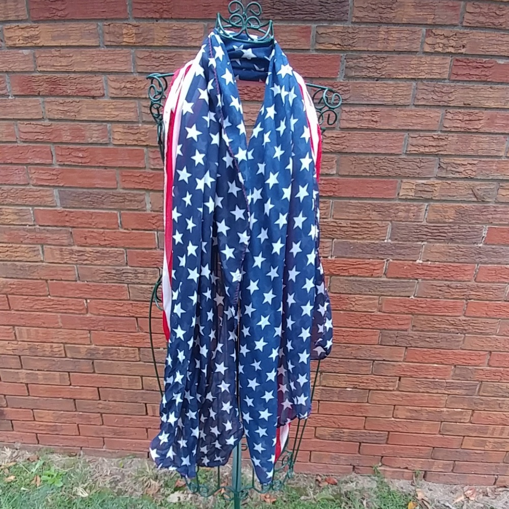 Scarfs - Picture 5 of 6